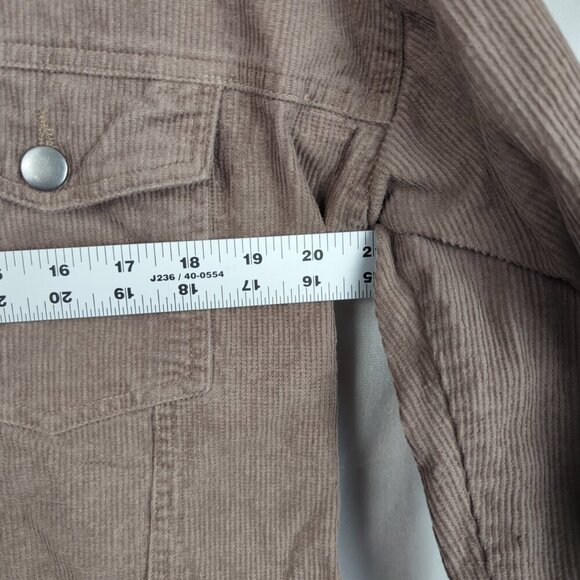 Cropped Corduroy Jacket with Frayed Hem - Picture 7 of 8